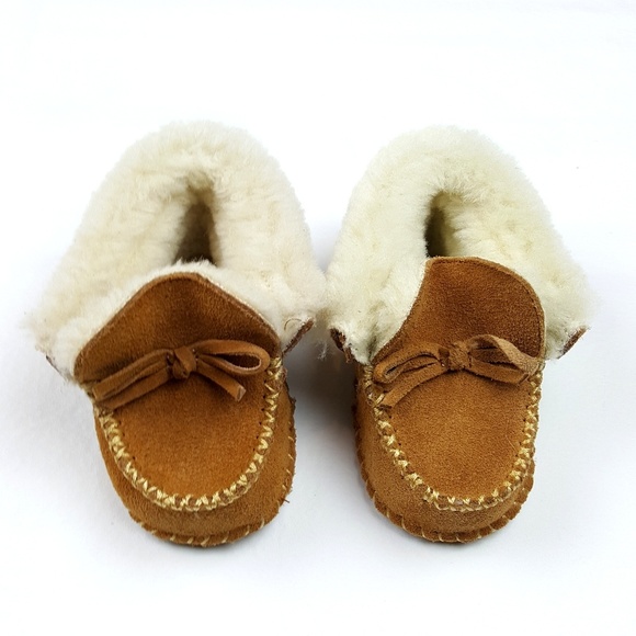 baby sheepskin moccasins